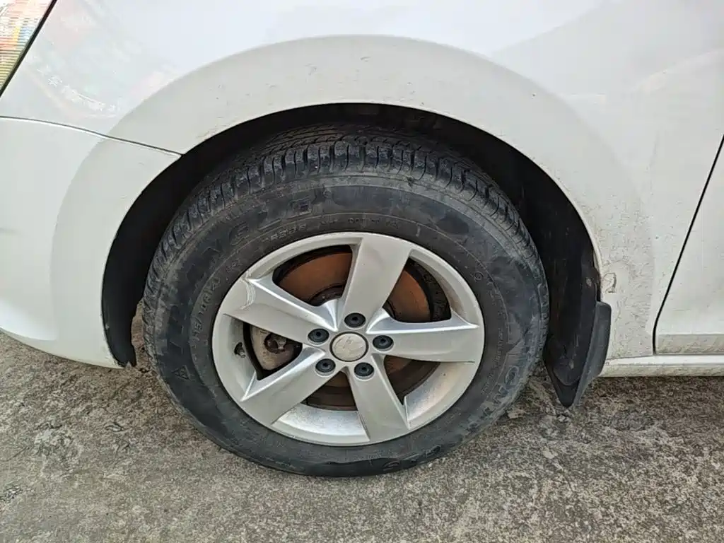 SANTANA 2015 1.4L manual fashion version купить на сайте DeffCars