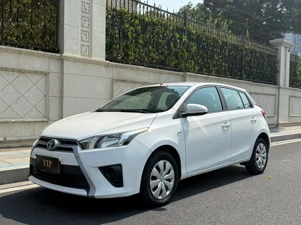 YARiS L 2015 1.5E automatic charm version купить на сайте DeffCars