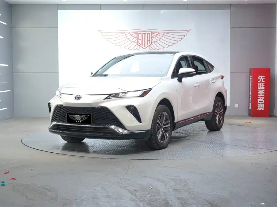 Vesa 2023 2.0L CVT two-wheel drive luxury version купить на сайте DeffCars
