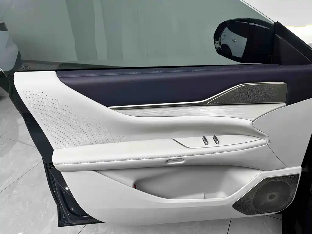 Buick Zhijing L7 2025 Aivia купить на сайте DeffCars