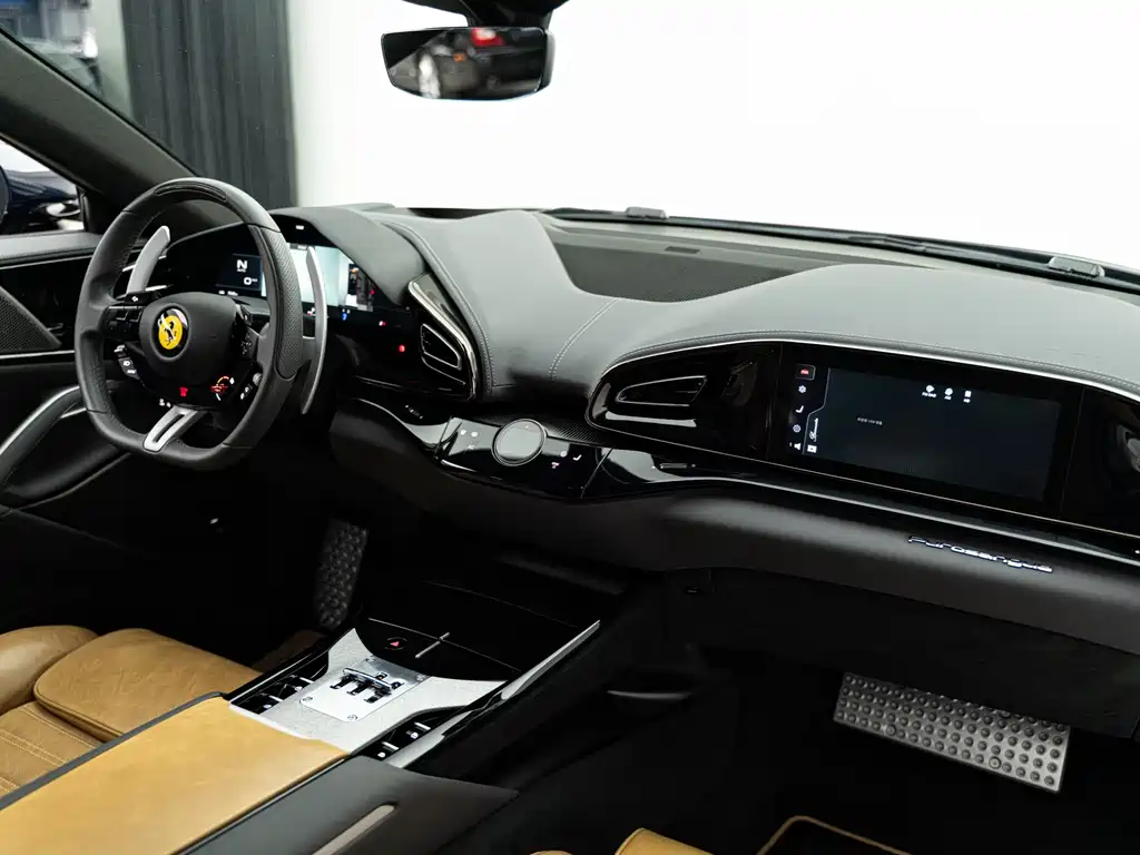 Purosangue 2023 6.5L V12 купить на сайте DeffCars