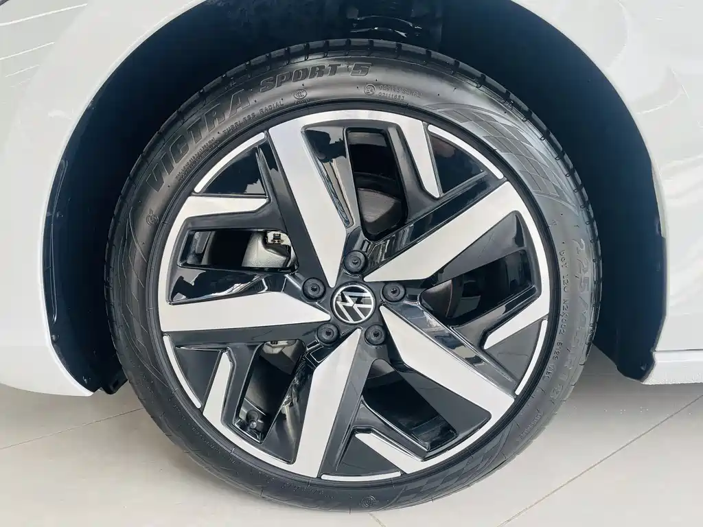 Lingdu 2024 Lingdu L 280TSI DSG Hot Edition купить на сайте DeffCars