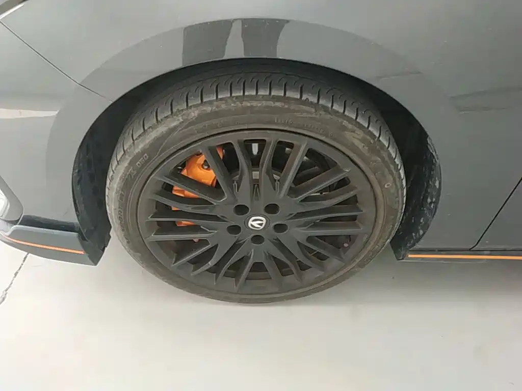 Changan UNI-V 2025 third generation 2.0T powerful model купить на сайте DeffCars