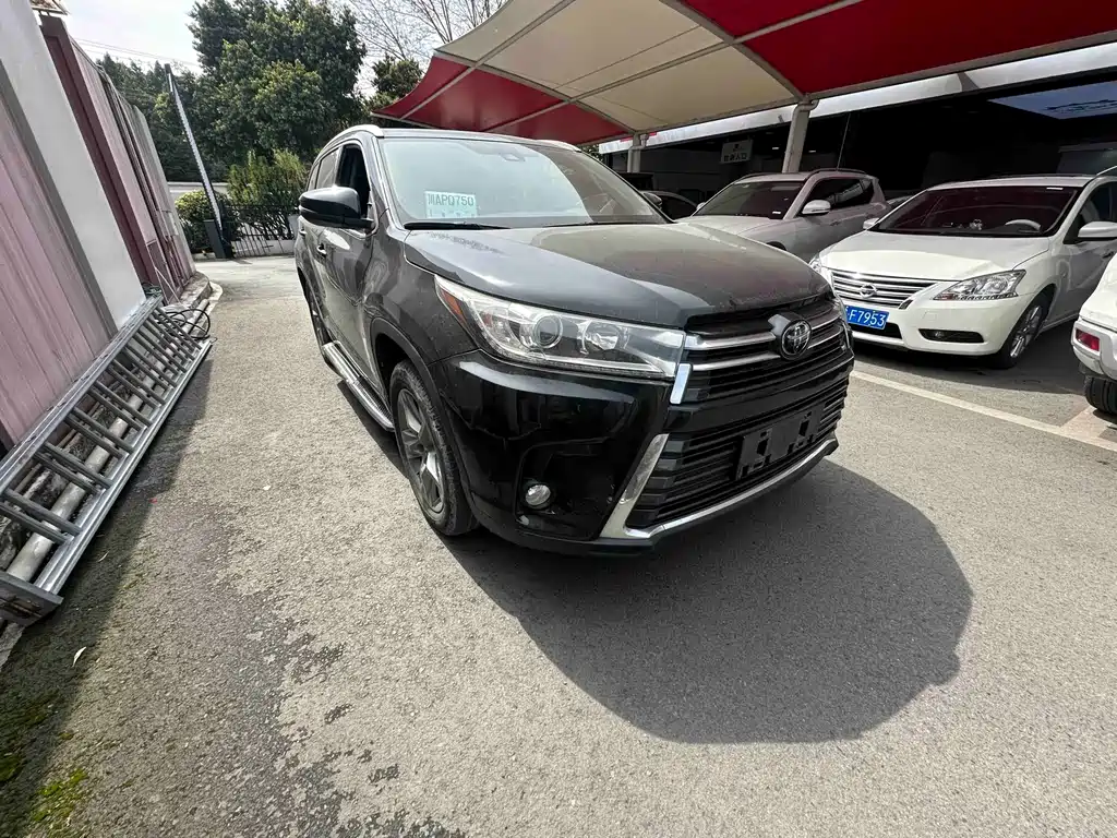 Highlander 2018 2.0T four-wheel drive premium version, 7 seats, National V купить на сайте DeffCars