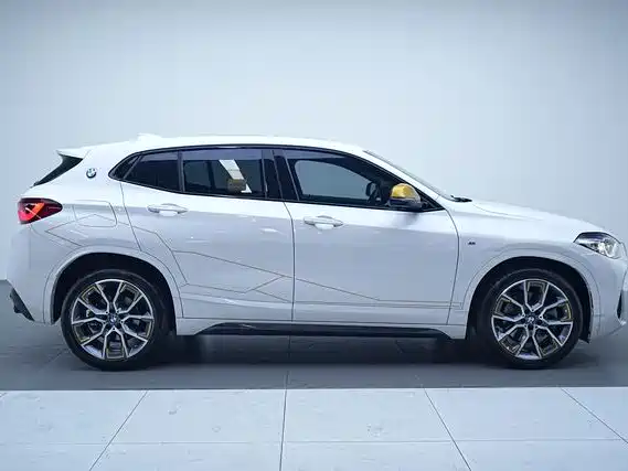 BMW X2 2023 xDrive 25i Sunlight Edition купить на сайте DeffCars