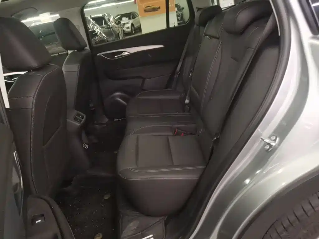 Envision Plus 2025 Envision Plus 28T two-wheel drive platinum version купить на сайте DeffCars