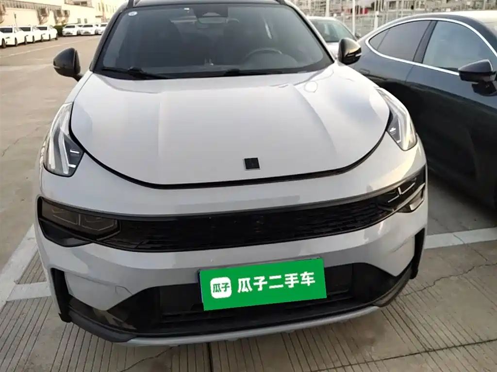 Lynk & Co 01 2023 1.5TD EM-F PM купить на сайте DeffCars