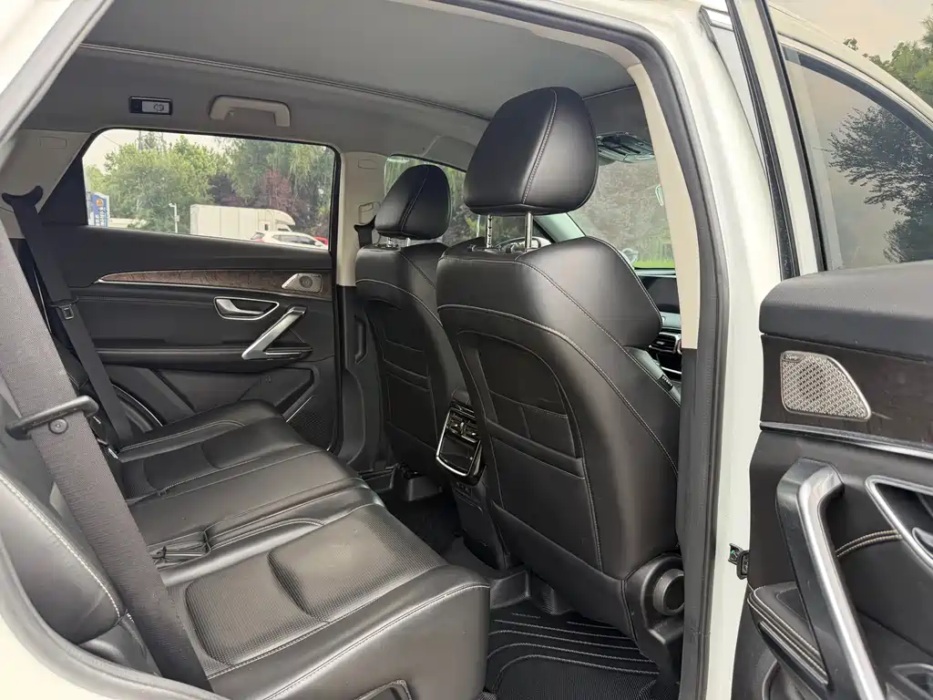 Jetour X70 plus 2021 1.6T DCT Days 5 Seater купить на сайте DeffCars