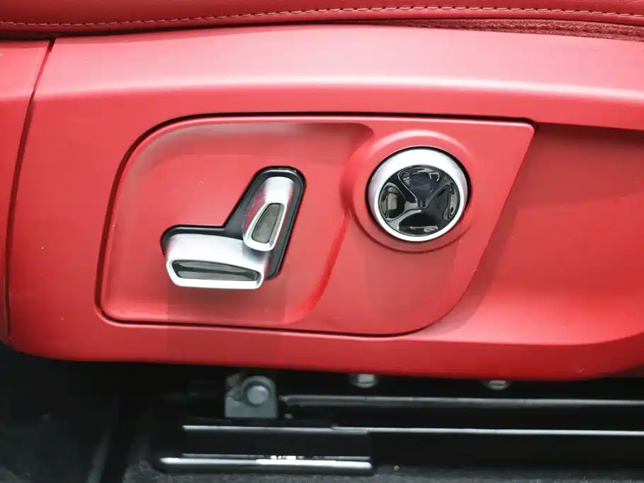 Levante 2021 3.0T Deluxe Edition купить на сайте DeffCars