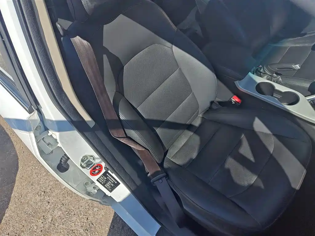 Yuanjing 2018 1.5L Manual Happiness Edition купить на сайте DeffCars