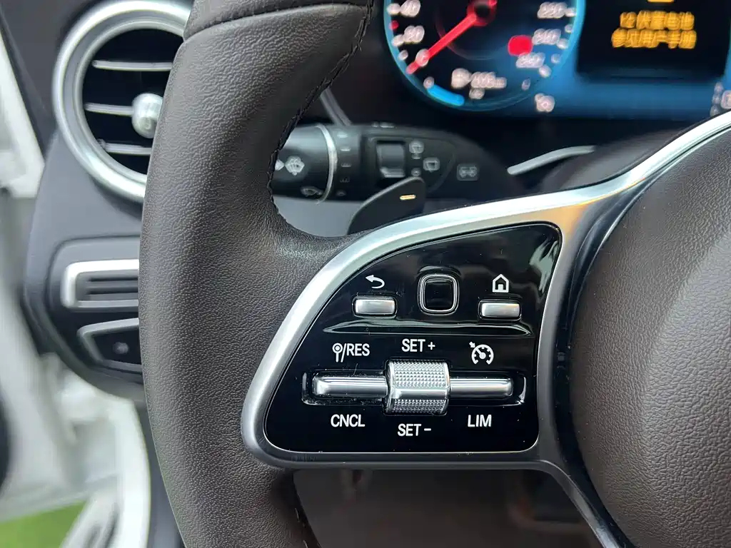 Mercedes-Benz GLC 2022 facelift GLC 260 L 4MATIC dynamic купить на сайте DeffCars