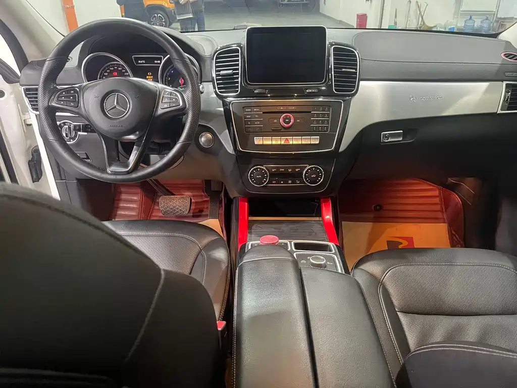 Mercedes-Benz GLE Coupe 2015 GLE 320 4MATIC Coupe SUV купить на сайте DeffCars