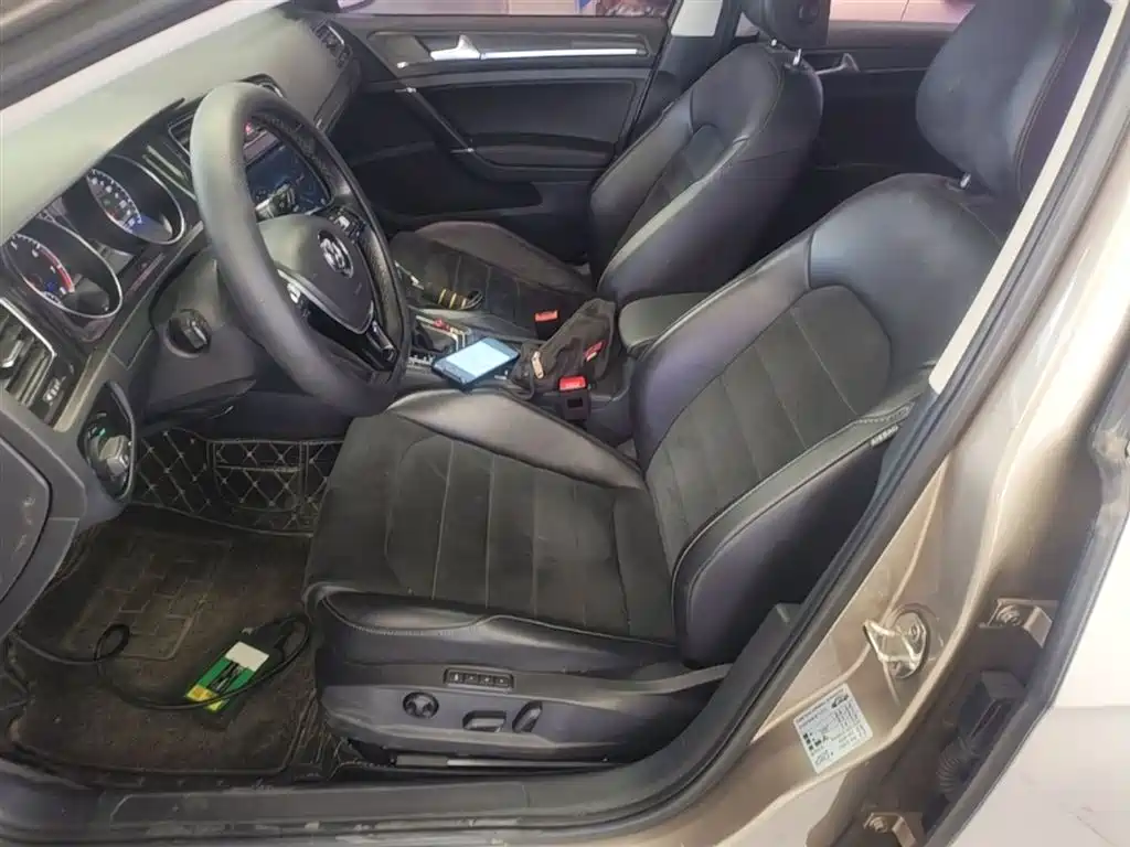Golf 2018 230TSI automatic luxury model купить на сайте DeffCars