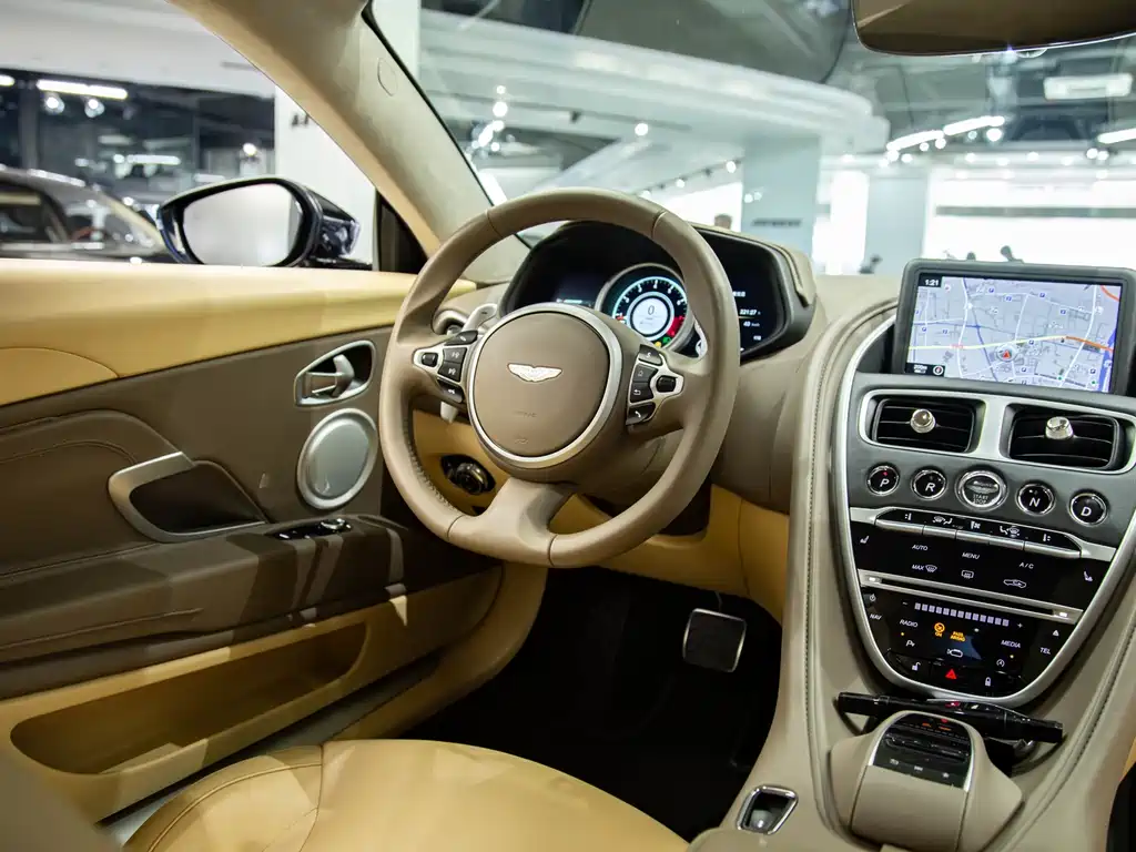 Aston Martin DB11 2019 4.0T V8 Coupe купить на сайте DeffCars