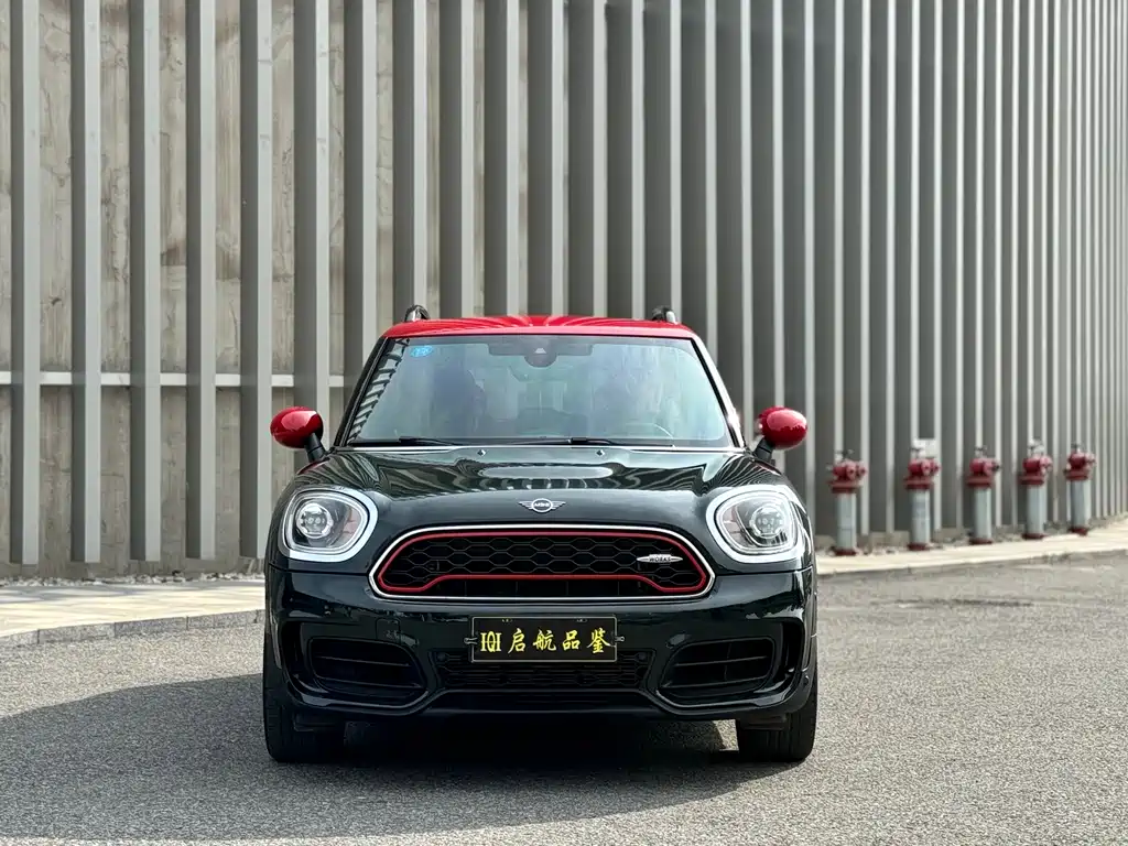 MINI JCW COUNTRYMAN 2018 2.0T JOHN COOPER WORKS A купить на сайте DeffCars