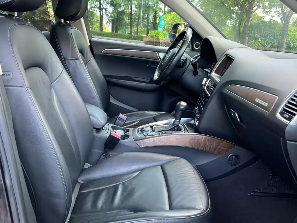 Audi Q5 imported 2010 3.2FSI sports version купить на сайте DeffCars