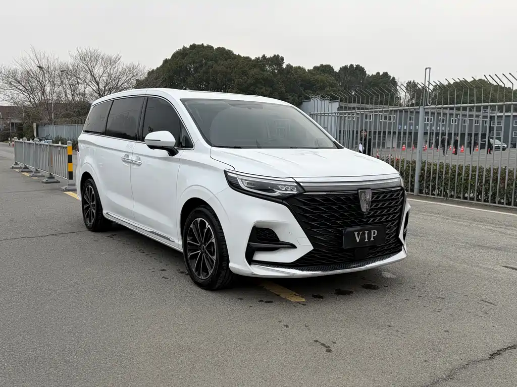 Roewe iMAX8 2021 400TGI Ultimate Edition купить на сайте DeffCars