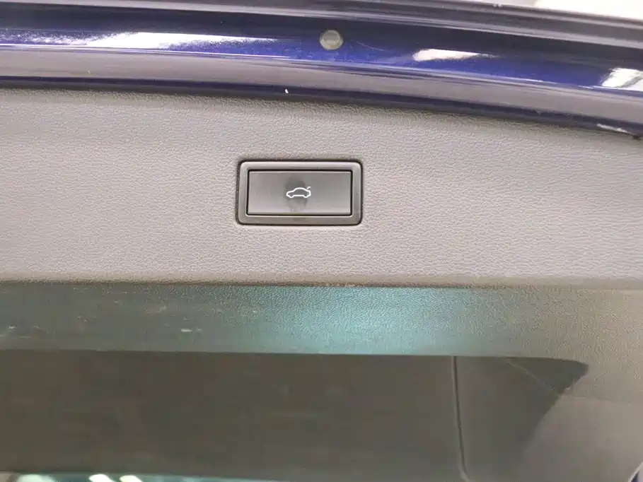 Tiguan 2019 330TSI four-wheel drive Chuangrui model купить на сайте DeffCars