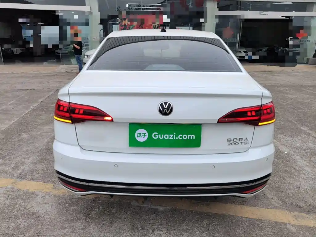 Bora 2023 200TSI DSG Yuexing Edition купить на сайте DeffCars