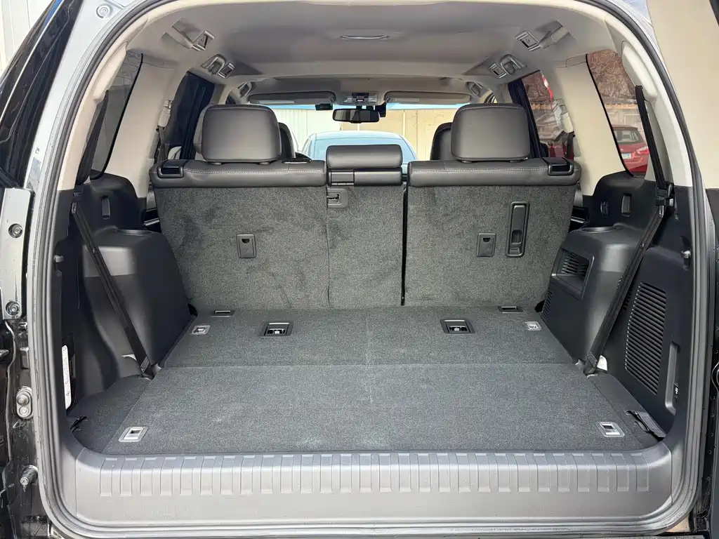Lexus GX 2015 400 Deluxe Edition купить на сайте DeffCars
