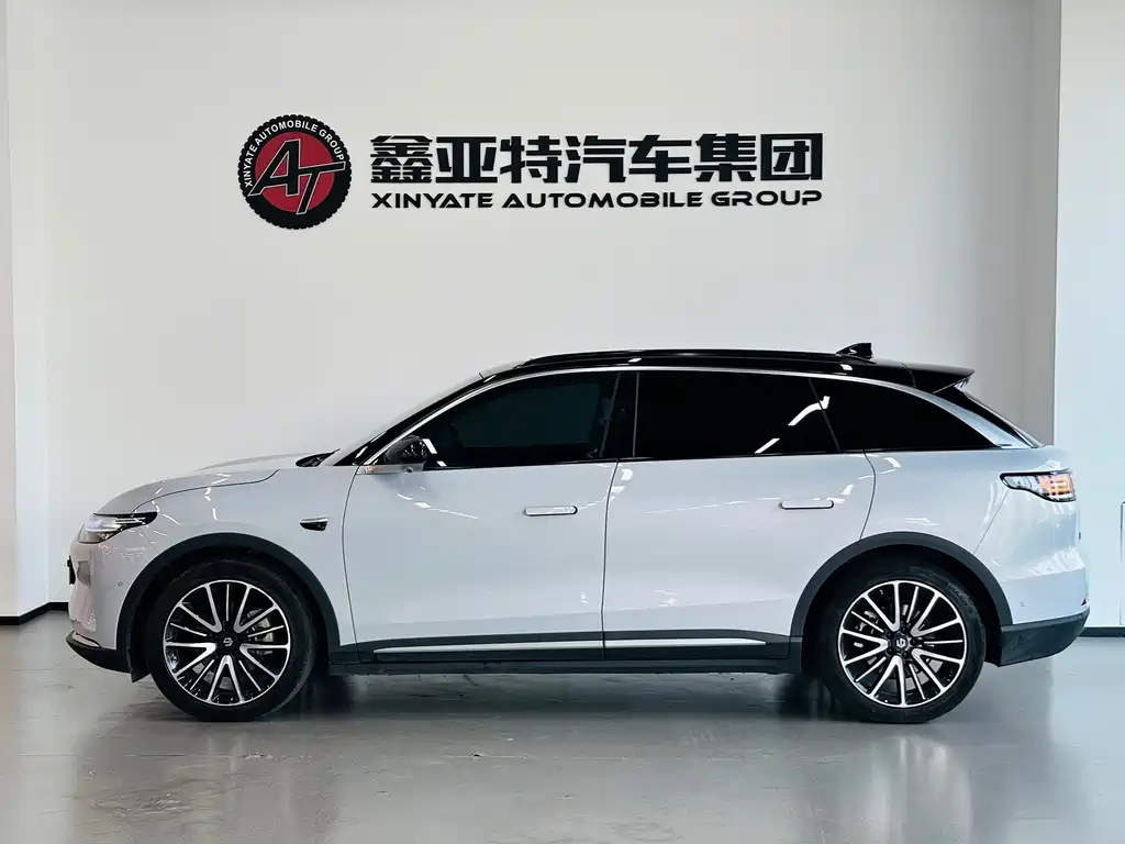 C11 2021 facelift luxury version купить на сайте DeffCars