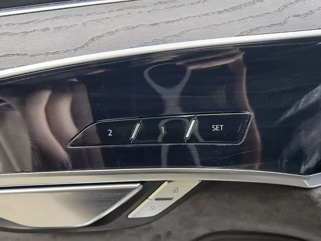 Audi A8 2021 A8L 50 TFSI quattro comfort type купить на сайте DeffCars