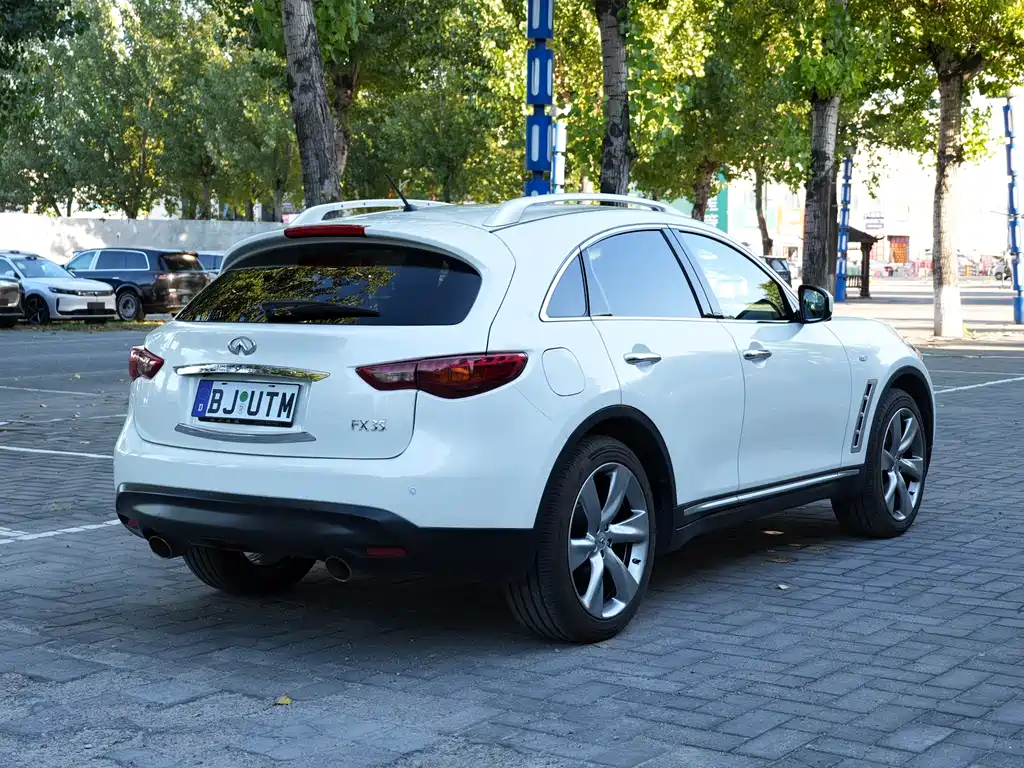 Infiniti FX 2010 FX35 Transcend Edition купить на сайте DeffCars