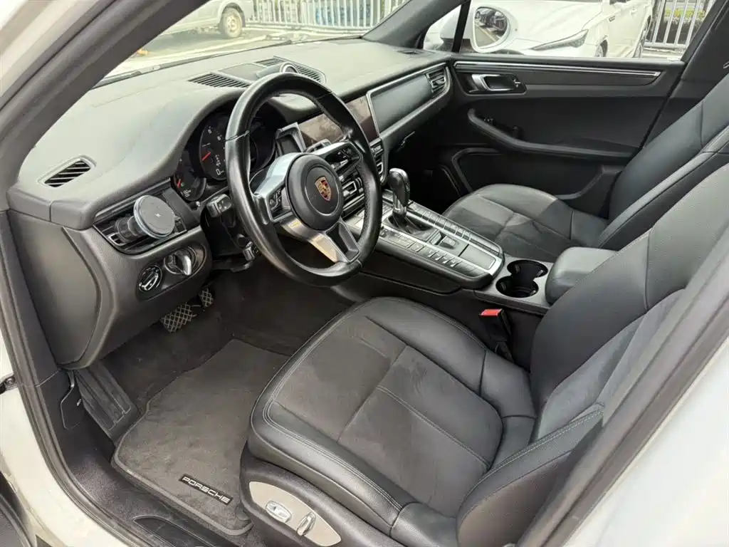 Macan 2020 Macan 2.0T купить на сайте DeffCars
