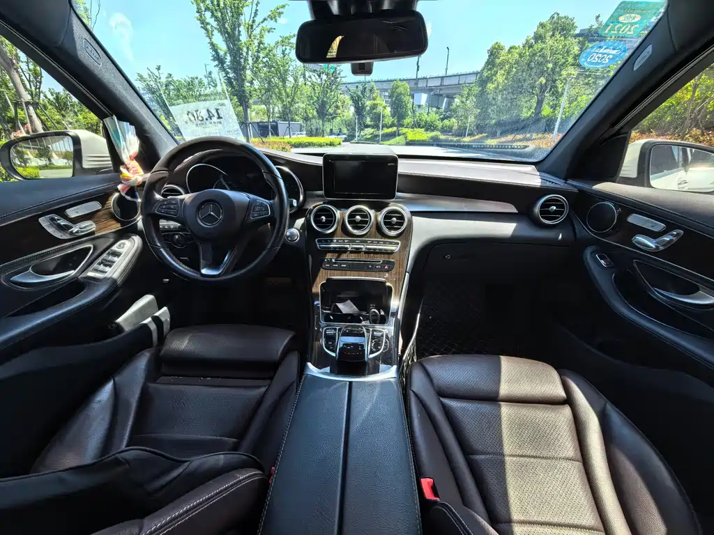 Mercedes-Benz GLC 2019 GLC 260 L 4MATIC luxury model купить на сайте DeffCars