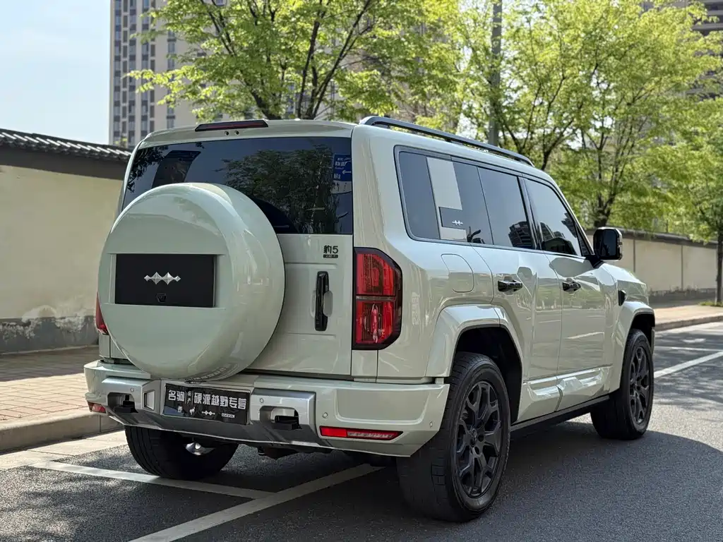 Leopard 5 2025 Yunnan Laser Qiankun Smart Driving Edition купить на сайте DeffCars