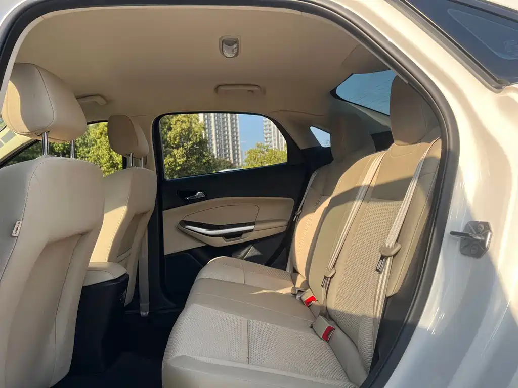 Escort 2017 facelift 1.5L automatic comfort model купить на сайте DeffCars