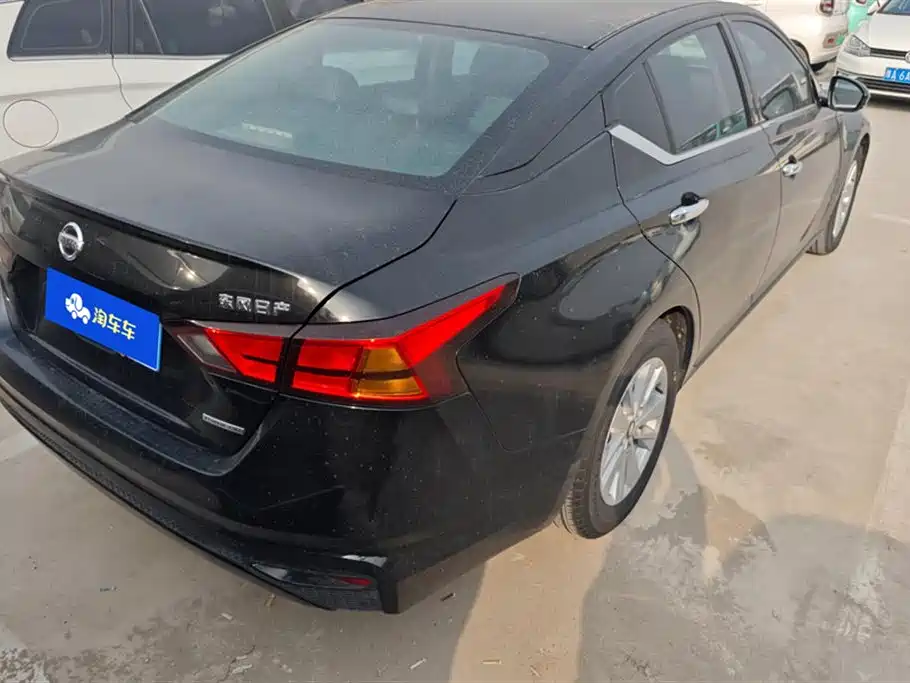 Teana 2021 2.0L XE Exclusive Edition купить на сайте DeffCars