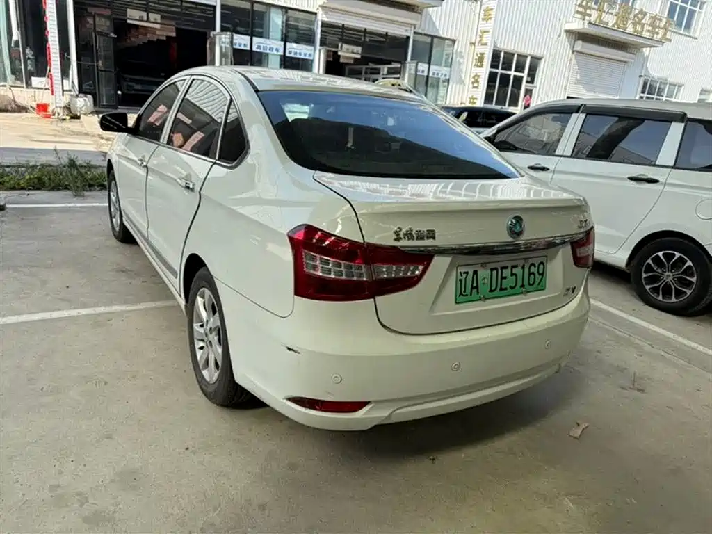 Junfeng E17 2018 Standard Type купить на сайте DeffCars