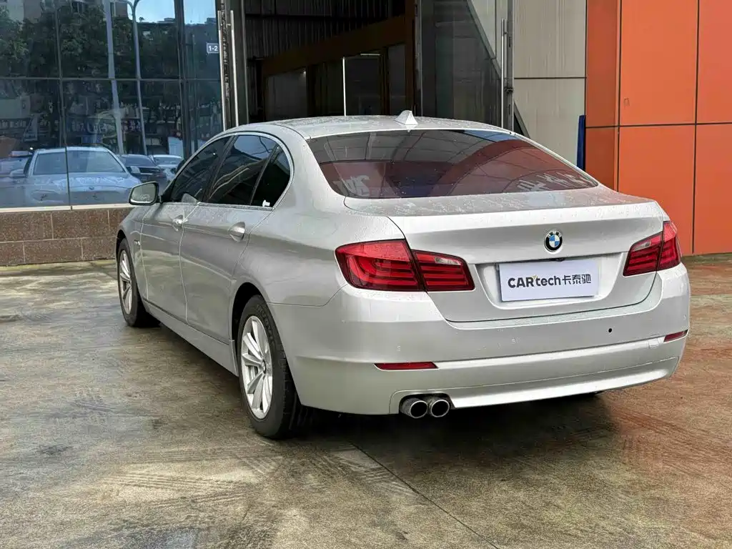 BMW 5 Series 2011 520Li Elegant купить на сайте DeffCars