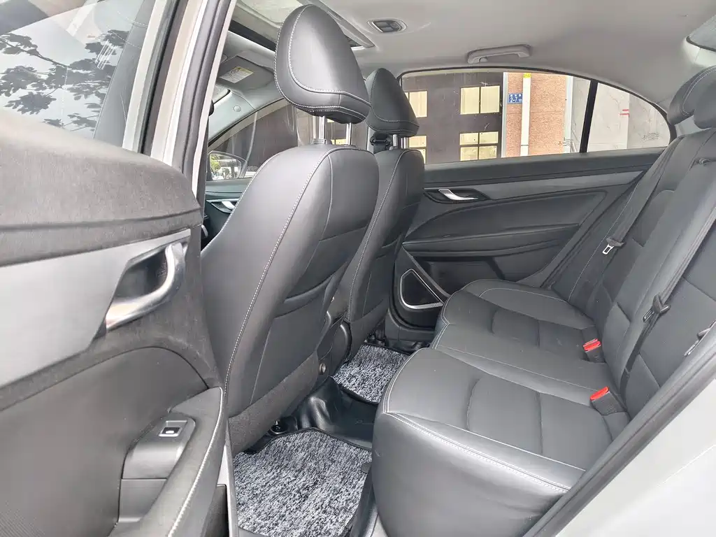 Emgrand 2021 UP 1.5L CVT luxury model купить на сайте DeffCars
