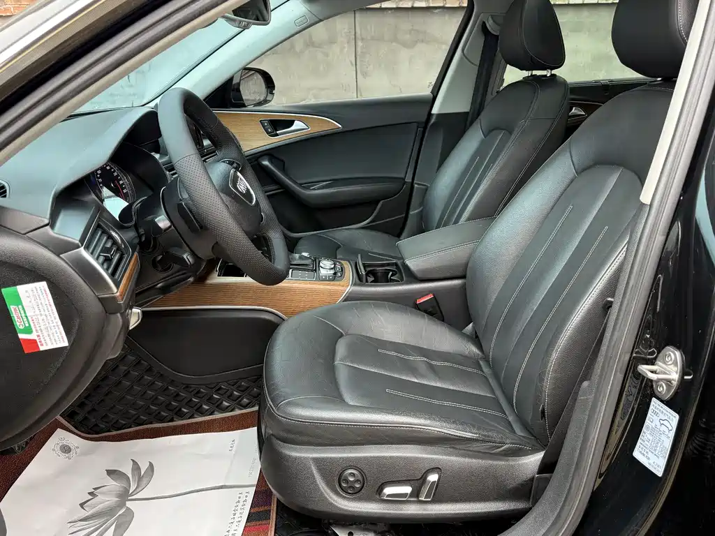 Audi A6L 2018 30th Anniversary Model 30 FSI Fashion Model купить на сайте DeffCars