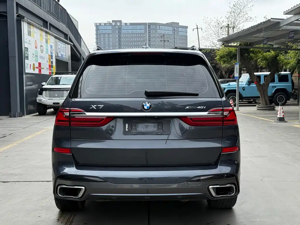 BMW X7 2019 xDrive40i Exclusive M Sports Package купить на сайте DeffCars