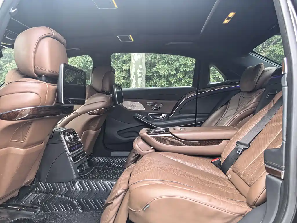 Maybach S-Class 2016 S 400 4MATIC купить на сайте DeffCars