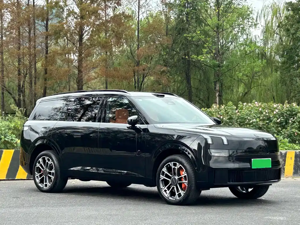 Lynk & Co 900 2025 1.5T Ultra купить на сайте DeffCars