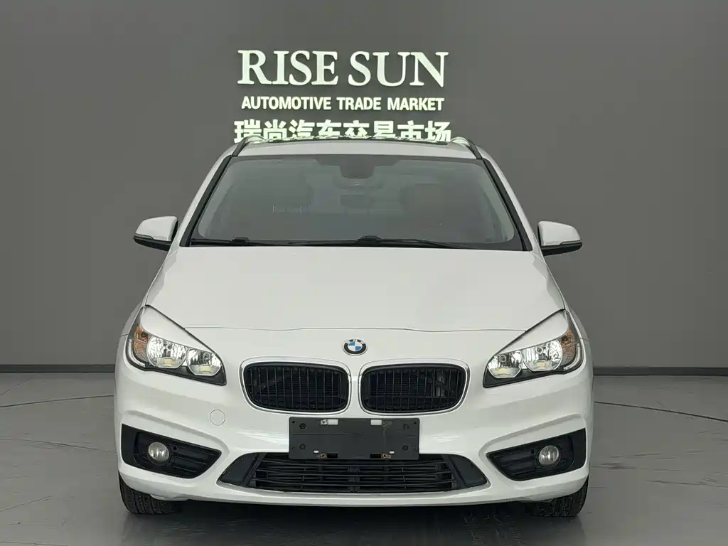 BMW 2 Series Station Wagon 2016 218i Fashion Edition купить на сайте DeffCars