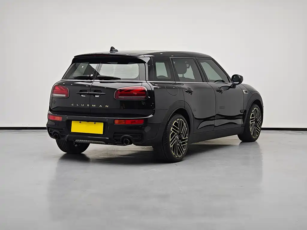 MINI CLUBMAN 2023 2.0T COOPER S Free Special Edition купить на сайте DeffCars