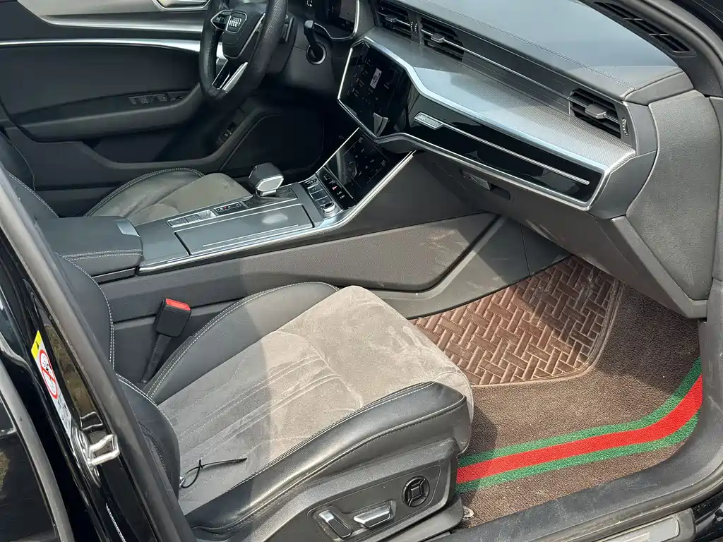 Audi A6L 2023 facelift 40 TFSI luxury and dynamic model купить на сайте DeffCars