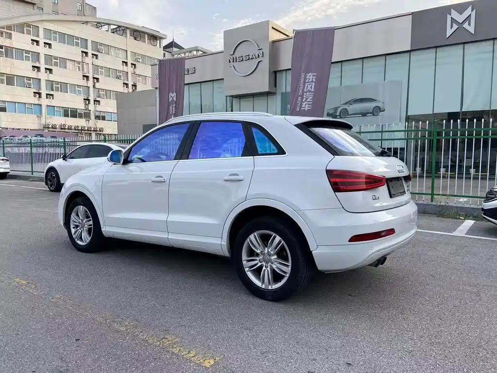 Audi Q3 2015 35 TFSI quattro technology купить на сайте DeffCars