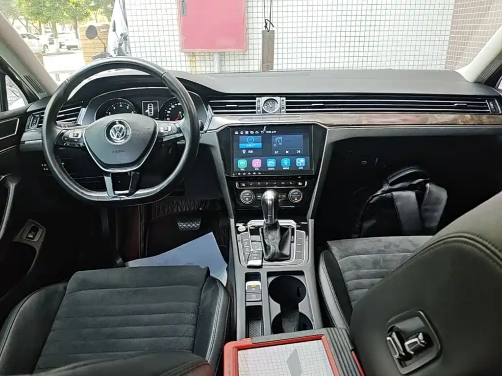 Magotan 2017 330TSI DSG luxury model купить на сайте DeffCars