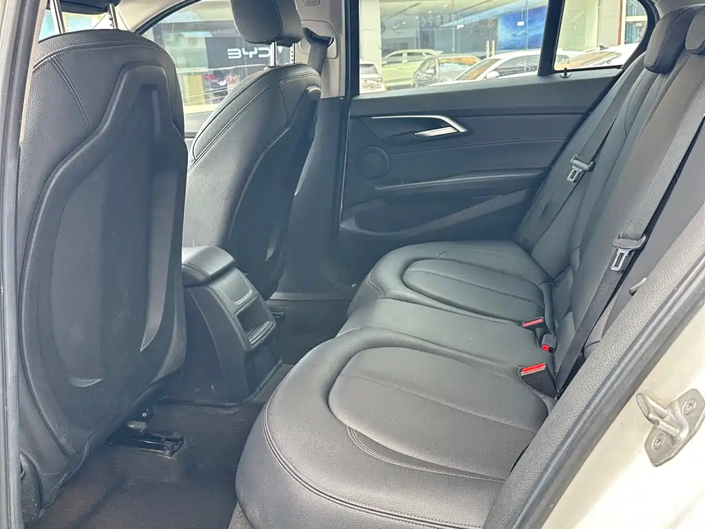 BMW 1 Series 2019 118i M Sports Package купить на сайте DeffCars