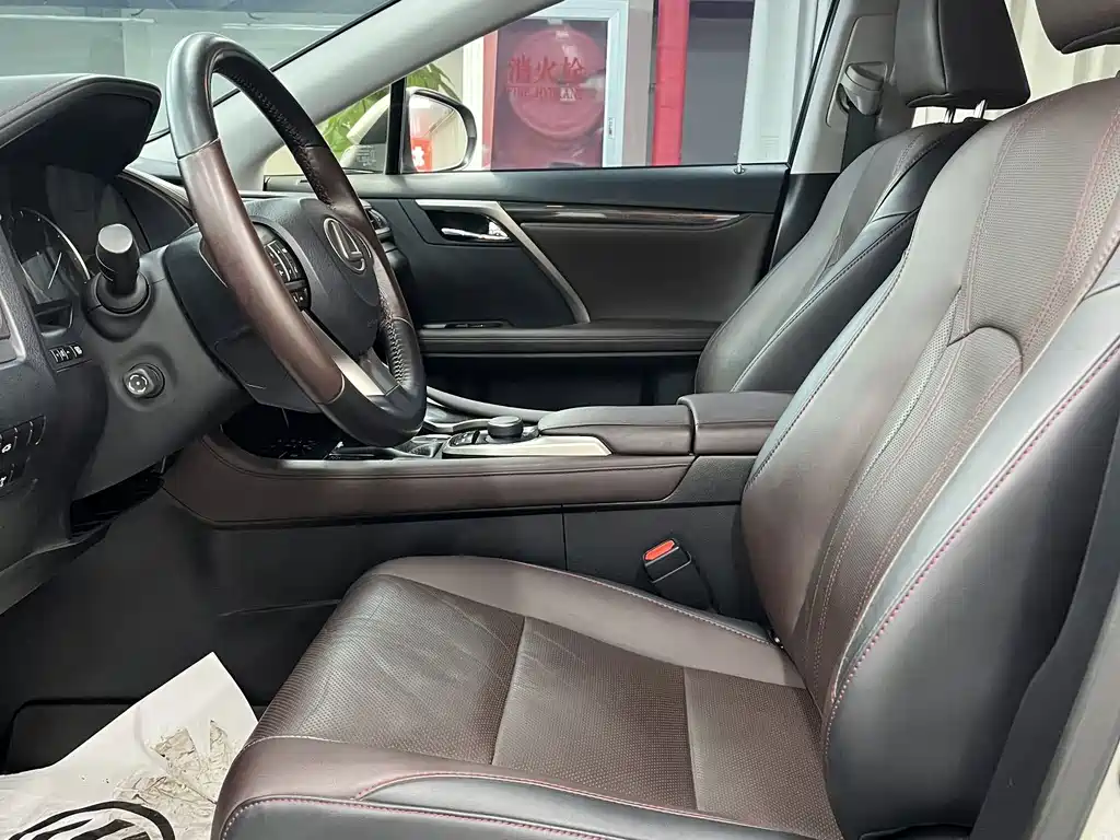 Lexus RX 2016 300 four-wheel drive elegant version, National V купить на сайте DeffCars