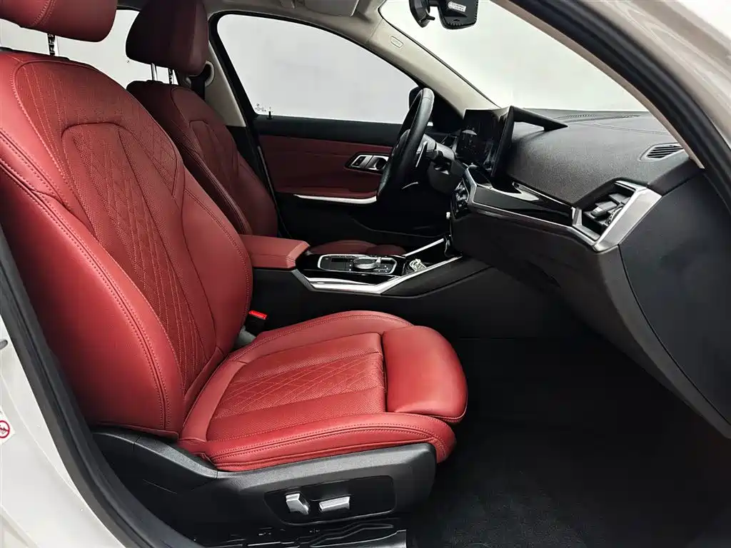 BMW 3 Series 2023 320Li M Sports Package купить на сайте DeffCars