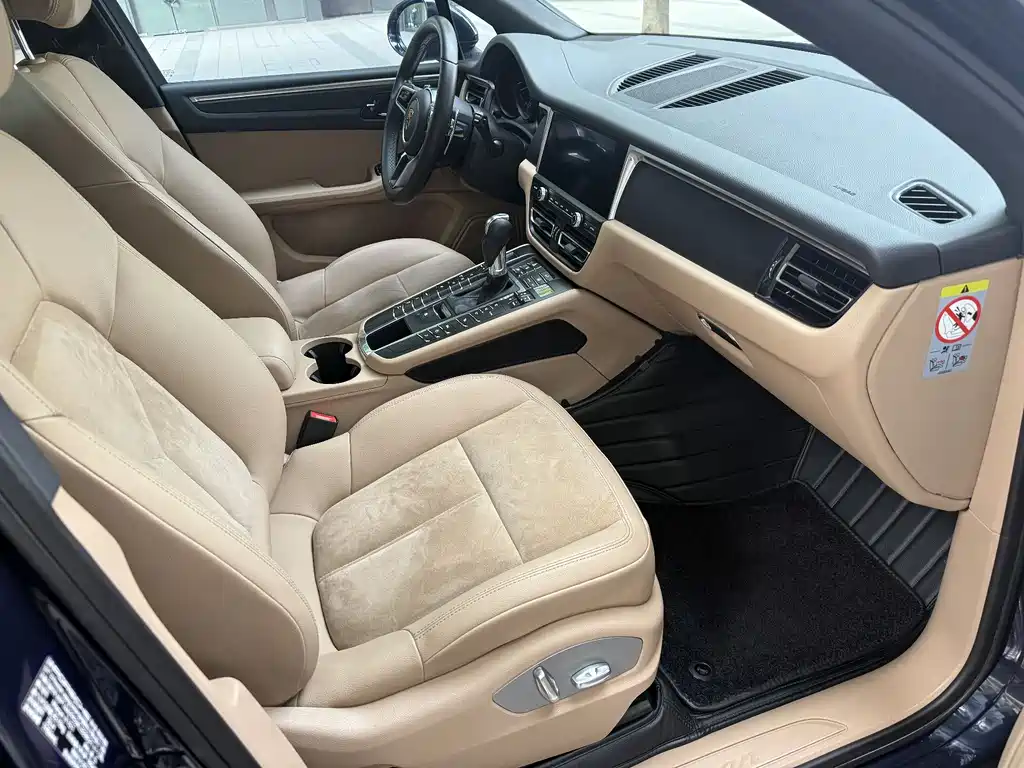 Macan 2018 Macan 2.0T купить на сайте DeffCars
