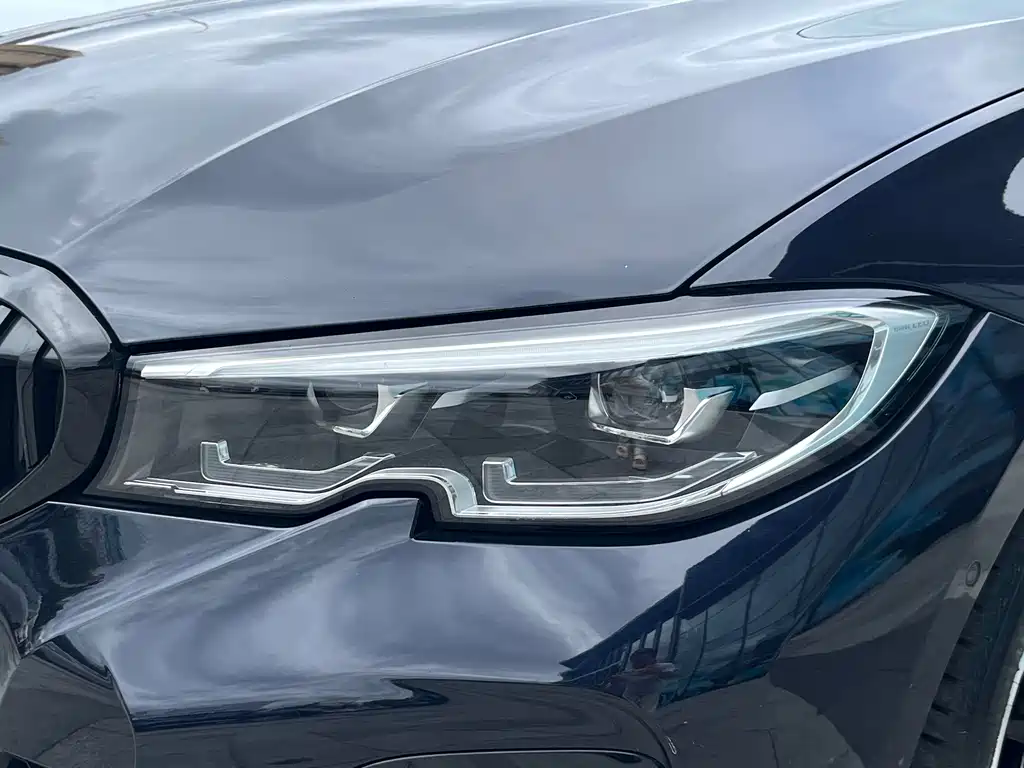 BMW 3 Series 2021 325i M Sports Night Package купить на сайте DeffCars