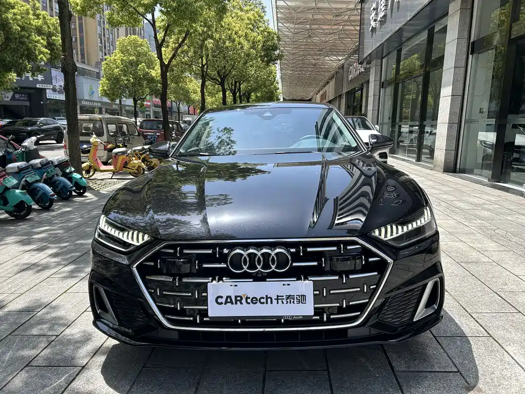 Audi A7L 2024 45 TFSI luxury model купить на сайте DeffCars